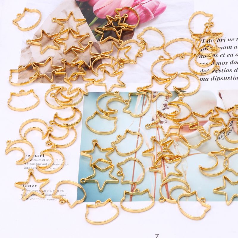 90 Pieces Mini Geometric Frame - Bezels Set Pendant ulasan dan harga